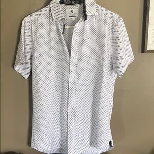 International Report Button-Down Short Sleeve Shirt in White with Navy Micro Dot